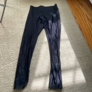 Carbon 38 black leggings